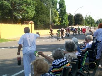 Passaggio corsa ciclistica Coppa Bernocchi
